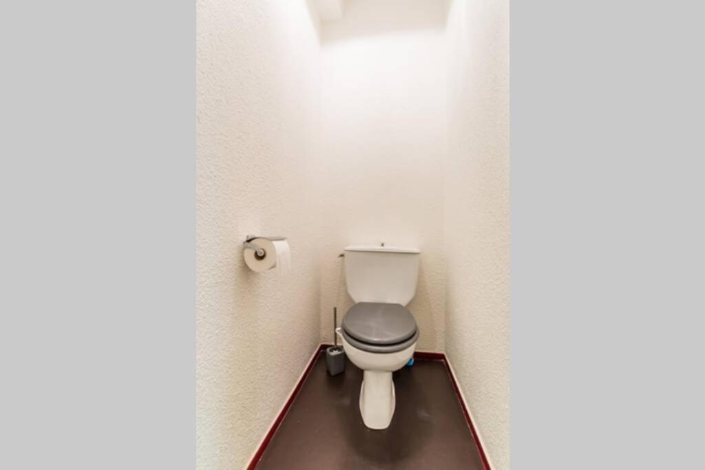 Ferienwohnung Au Coeur De Chamonix, Un Ecrin De Verdure Exterior foto
